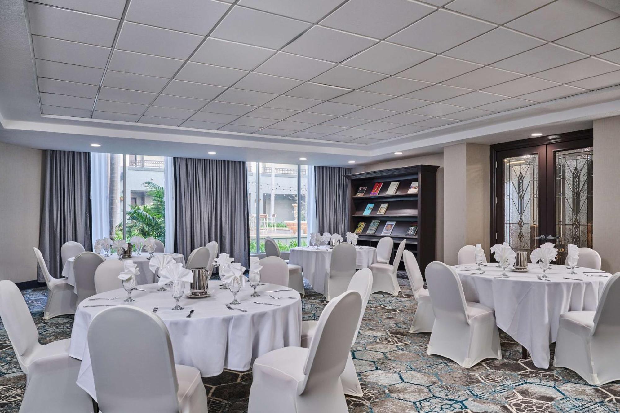Doubletree By Hilton Chatsworth Λος Άντζελες Εξωτερικό φωτογραφία