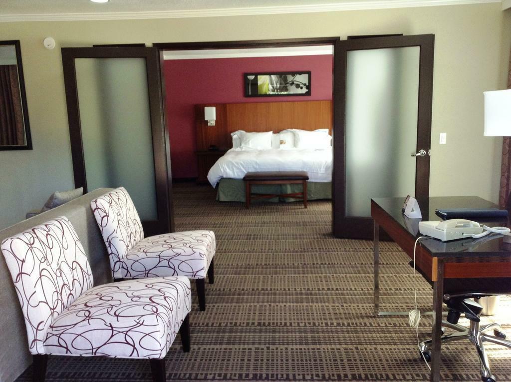 Doubletree By Hilton Chatsworth Λος Άντζελες Εξωτερικό φωτογραφία